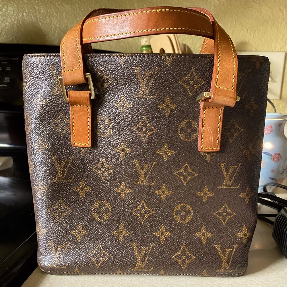 2002 Louis Vuitton Vivian Monogram Tote